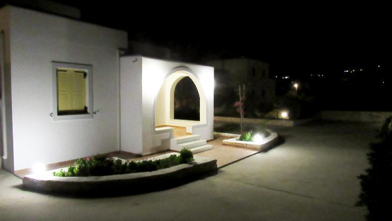 Paktia Villas Parikia  Ngoại thất bức ảnh